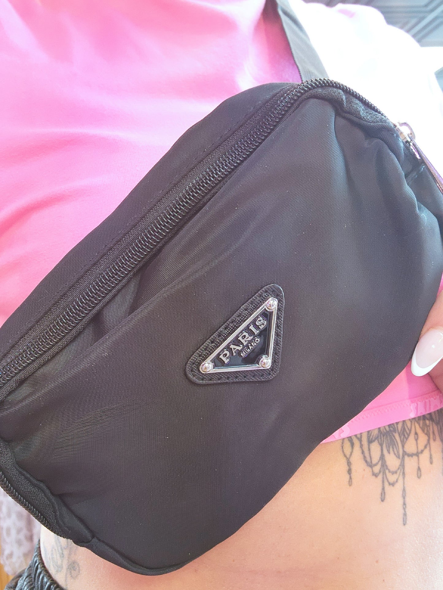 Black WKND In Paris Belt Bag