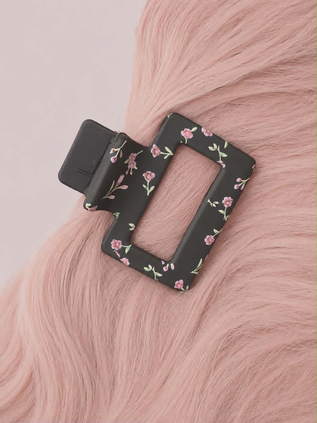 Assorted Floral Claw Clip