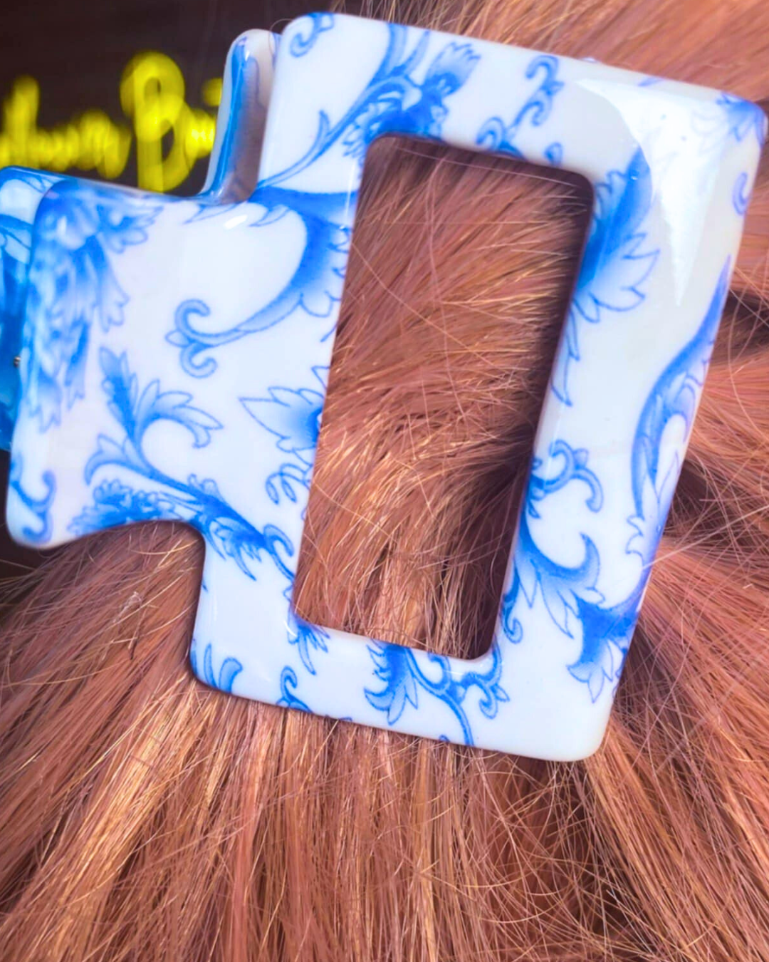 Blue and White Marbled Claw Clip