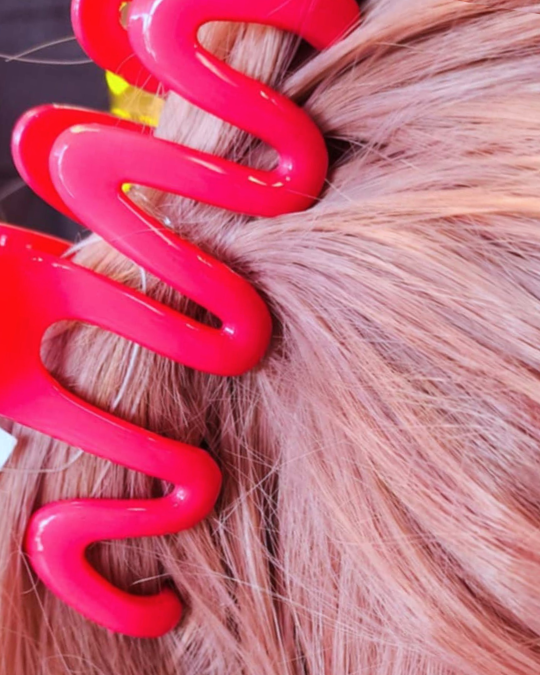 Dark Pink Squiggle Claw Clip