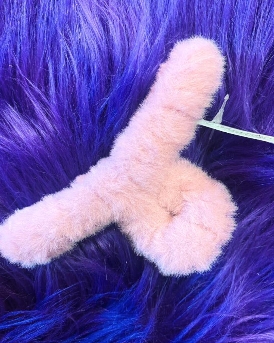 Fuzzy Mauve Loop Claw Clip