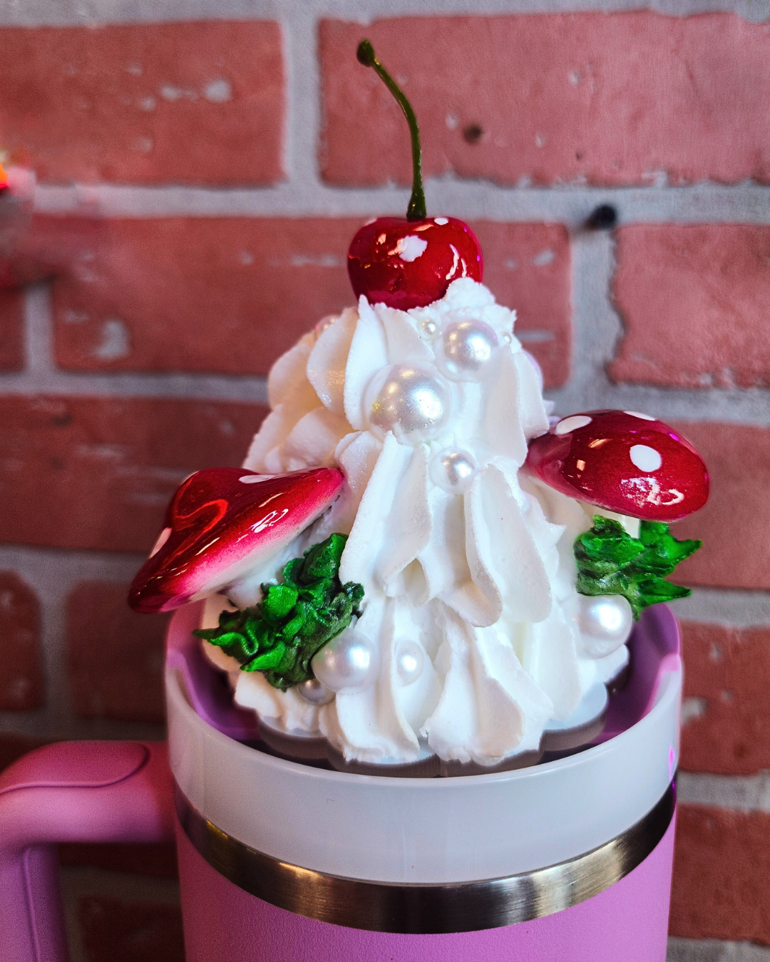 PIXIE POP Mushroom Whipped Cream 40oz Stanley Topper