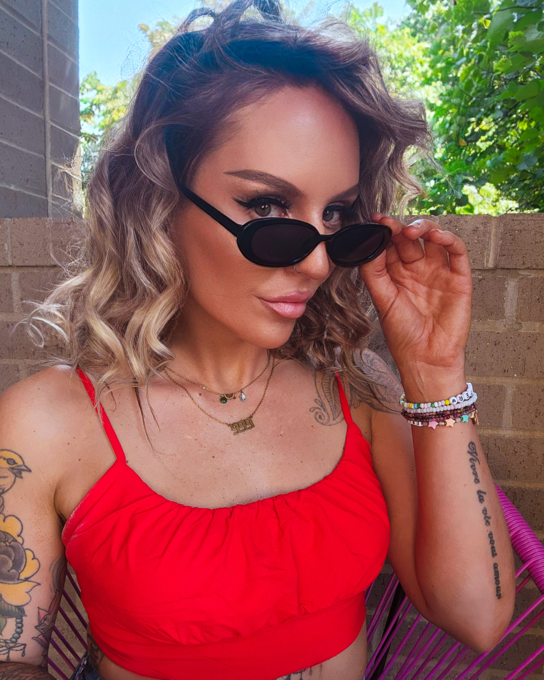 Sun Bound Oval Black Sunnies