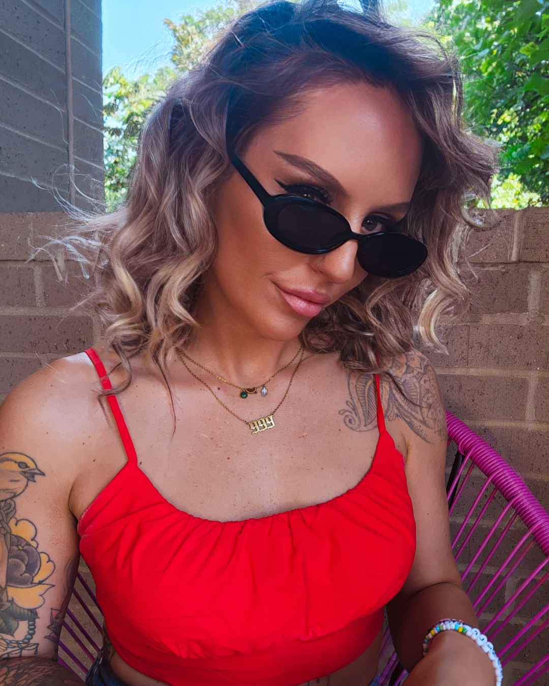Sun Bound Oval Black Sunnies