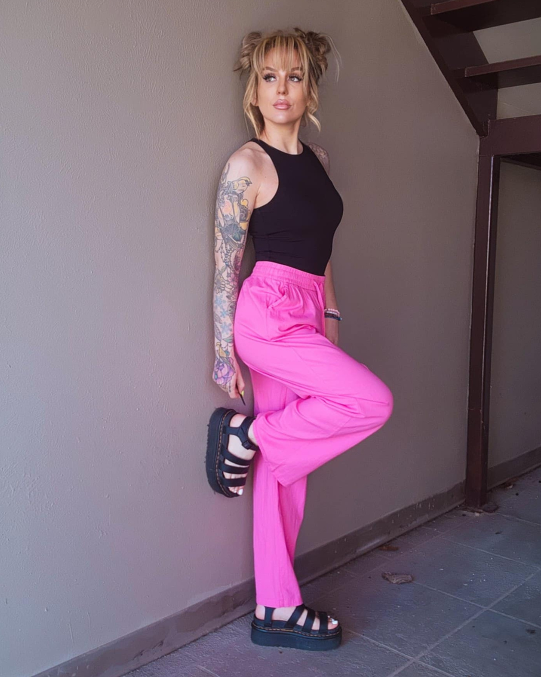 Bubblegum Breeze Linen Pants