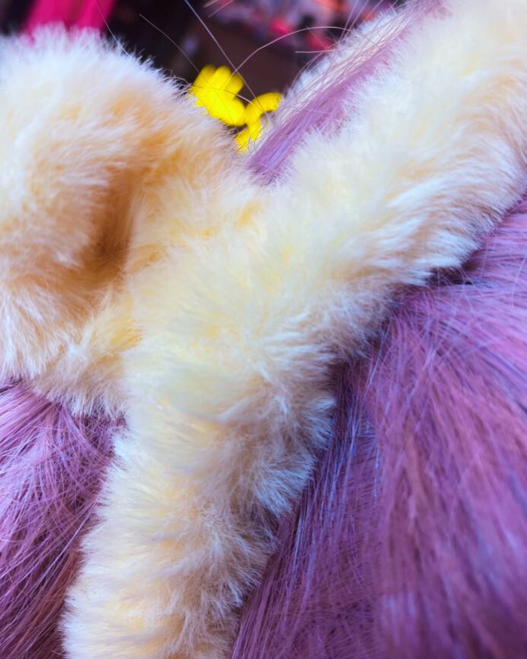 Fuzzy Yellow Loop Claw Clip