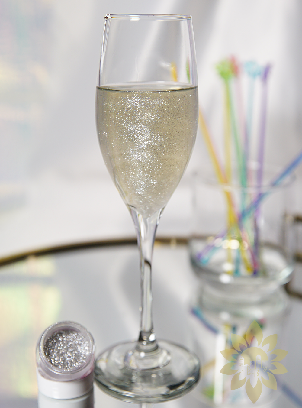 Sexy Silver Drink Shimmer