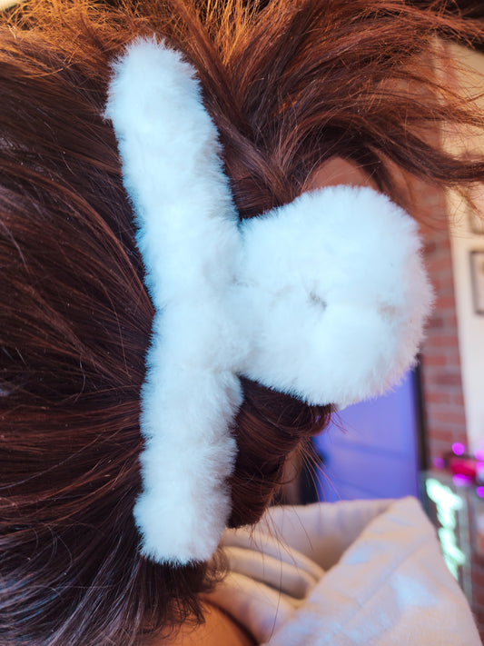 Fuzzy Large Claw Clip- White