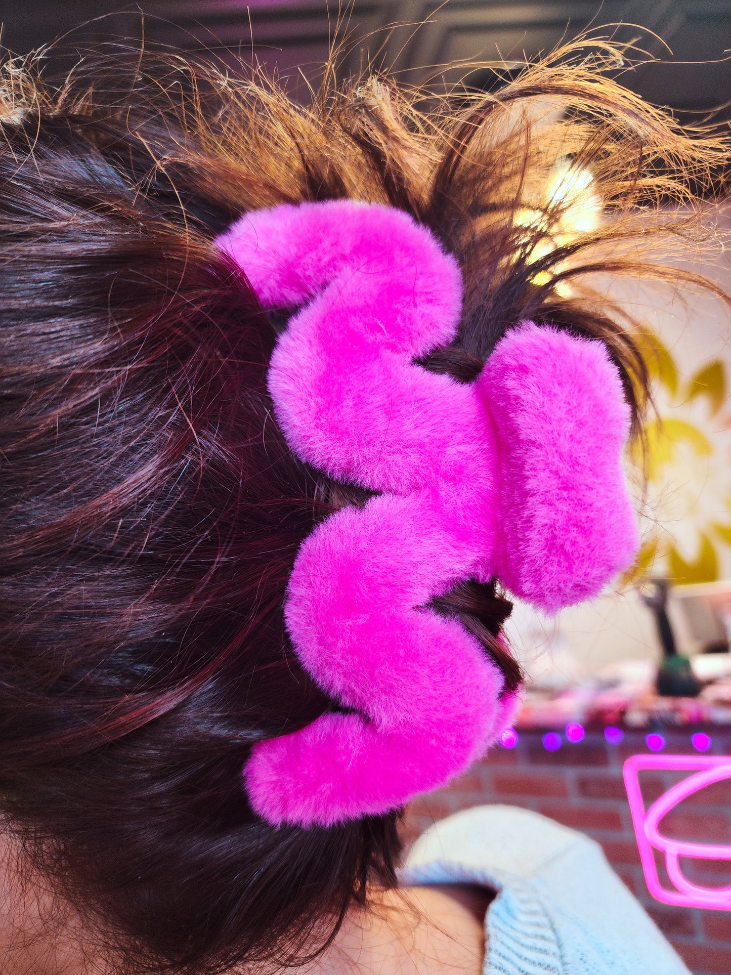 Large Fuzzy Hot Pink Squiggle Claw Clip