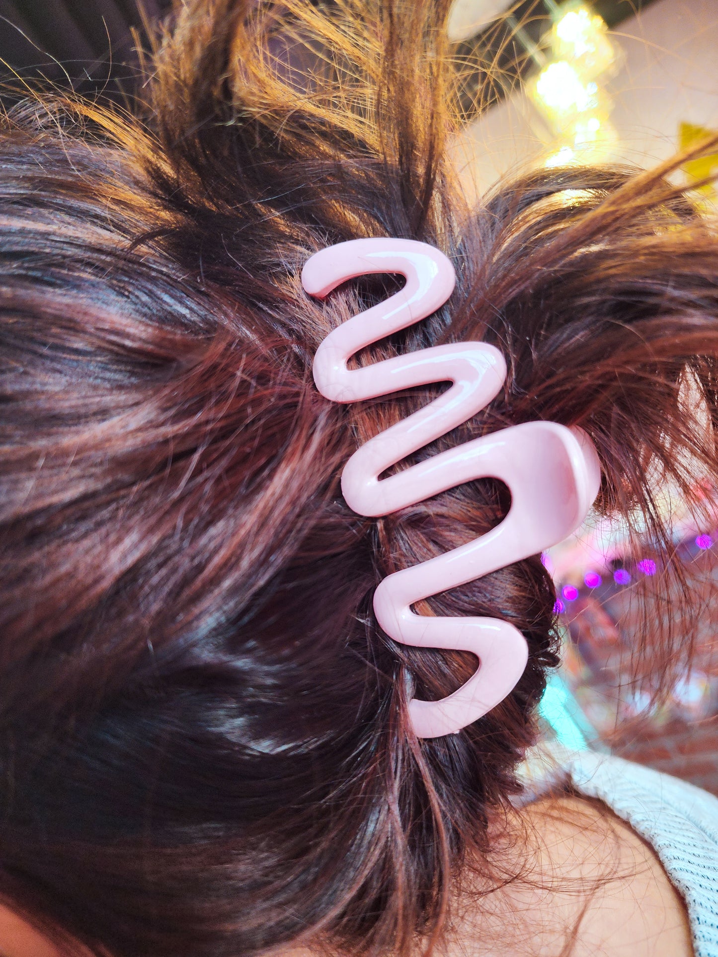 Large Light Pink Squiggle Claw Clip