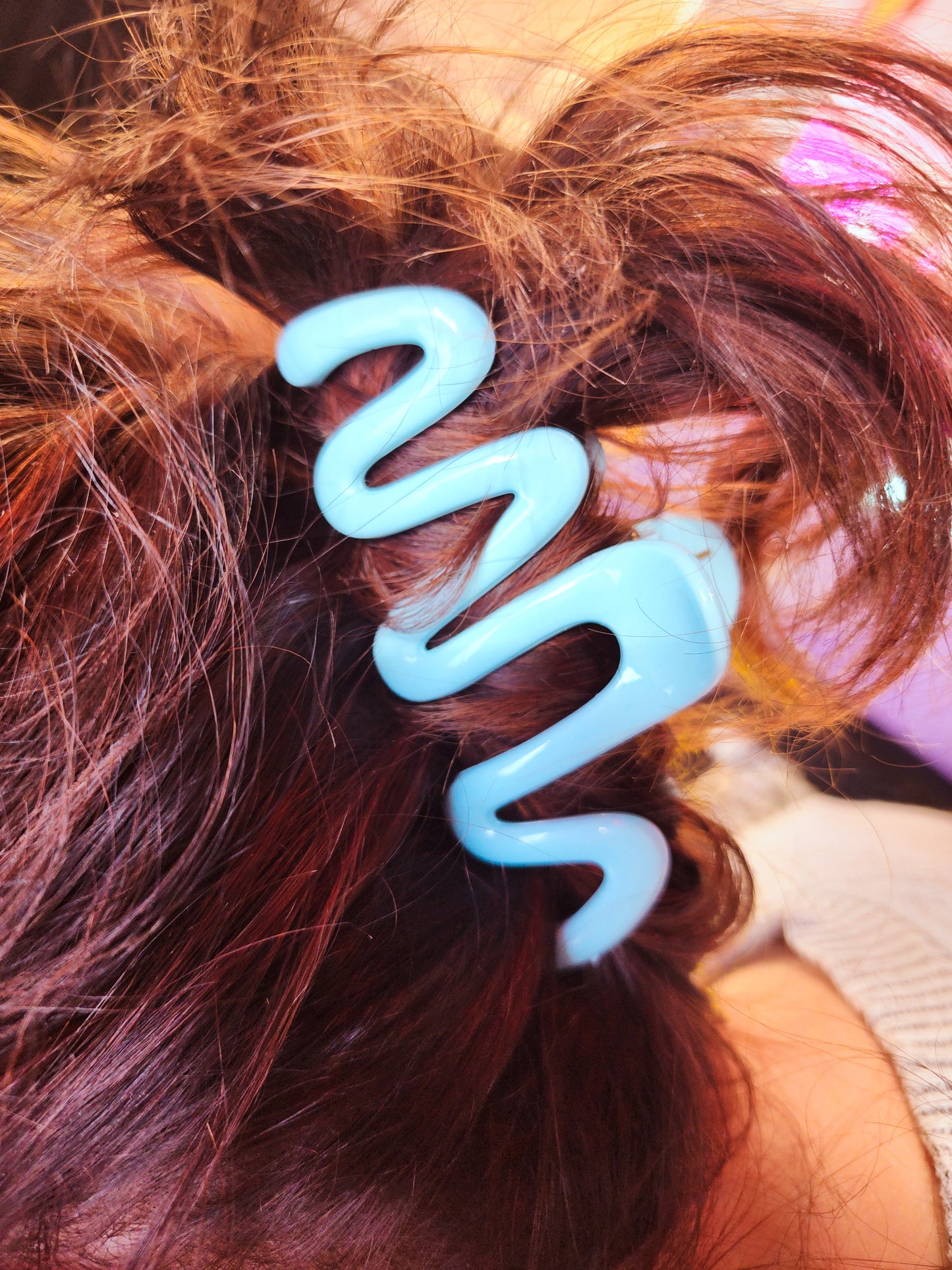 Large Baby Blue Squiggle Claw Clip