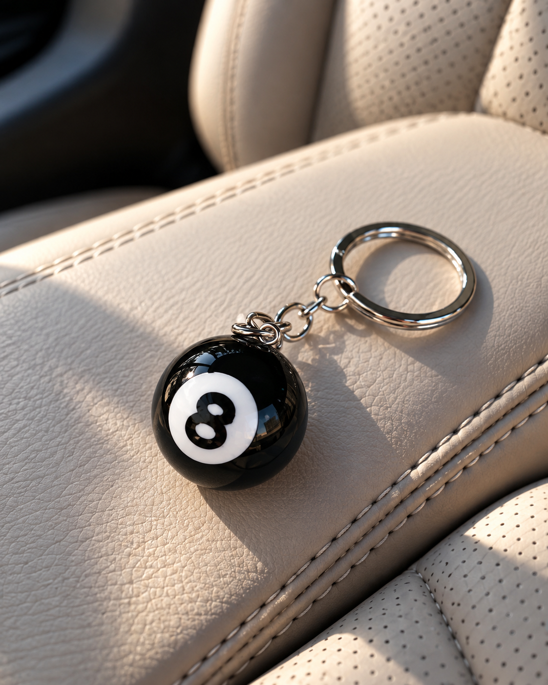 Billiards 8 Ball Keychain