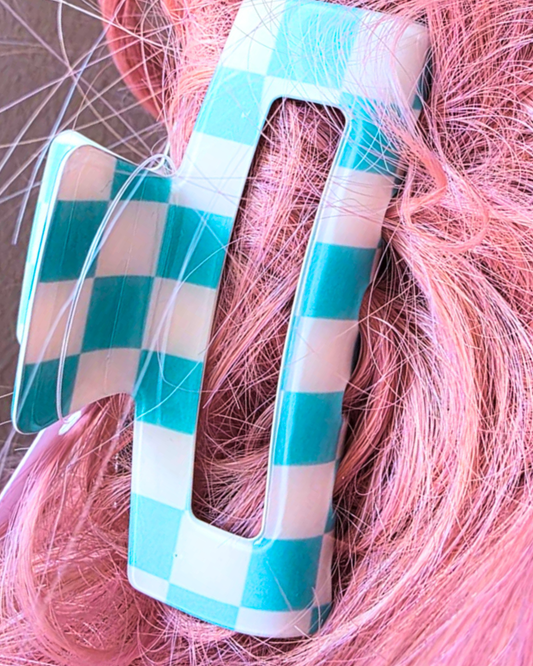 Blue Checkered Midi Claw Clip