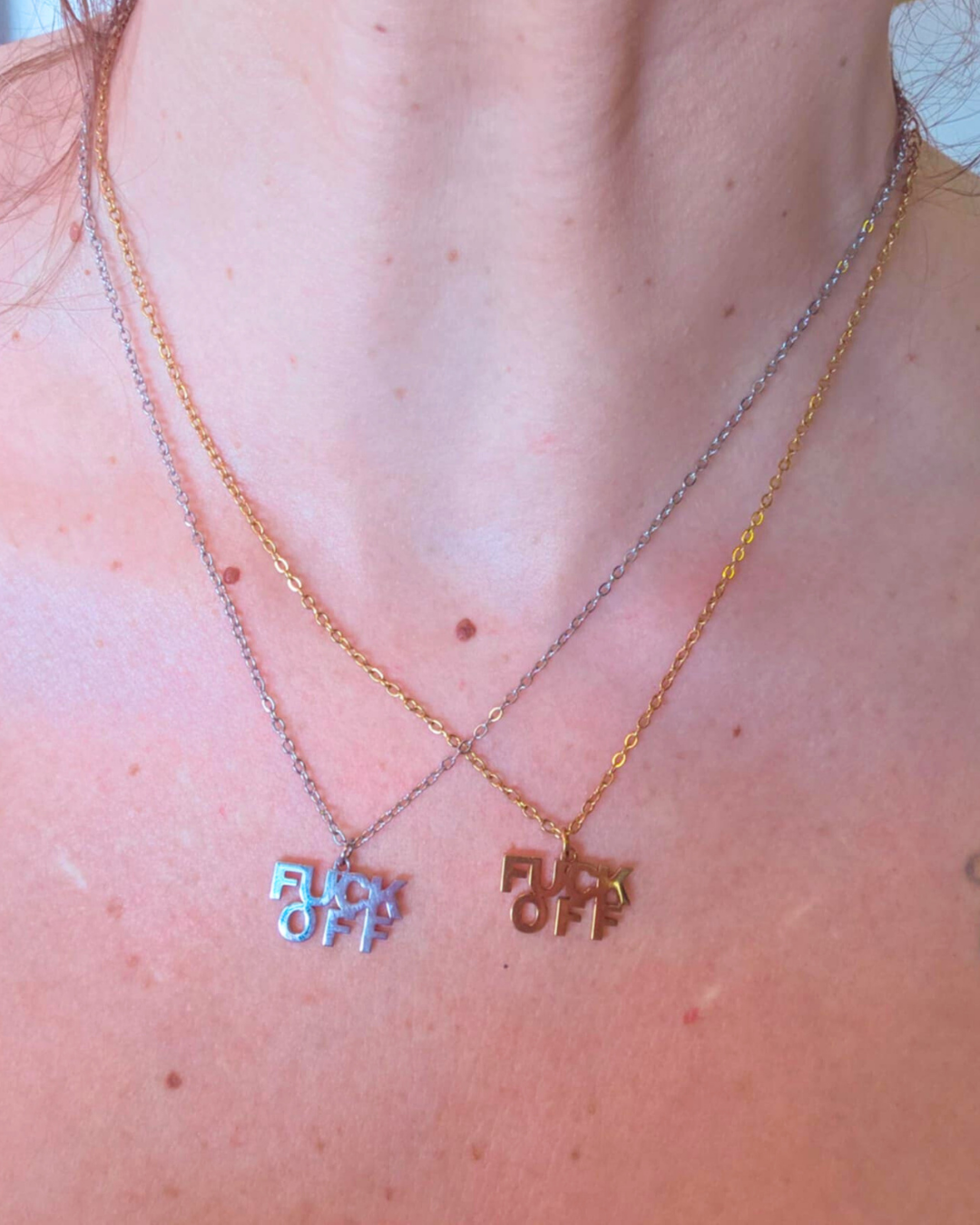 Silver Toned Eff Off Necklace