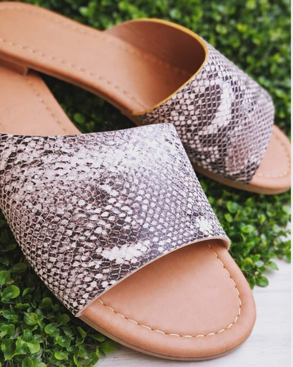 Venomous Vibe Flats