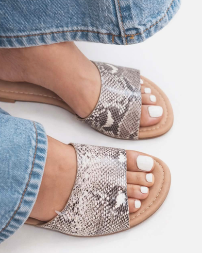 Venomous Vibe Flats
