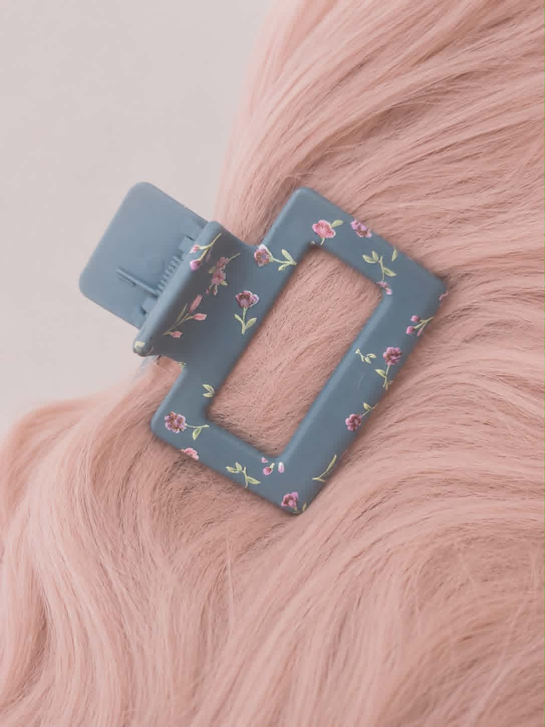 Assorted Floral Claw Clip
