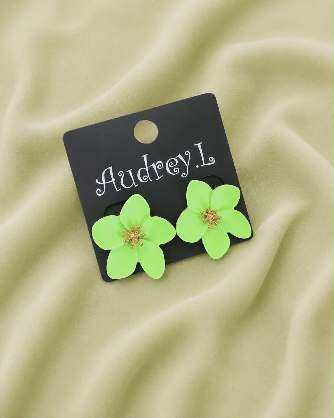 Fresh Bloom Flower Earrings